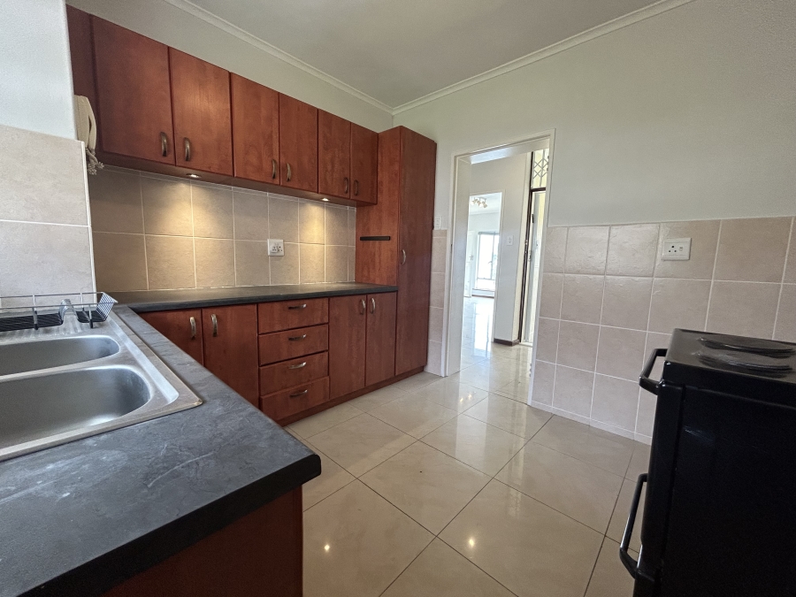 To Let 2 Bedroom Property for Rent in Camps Bay Western Cape